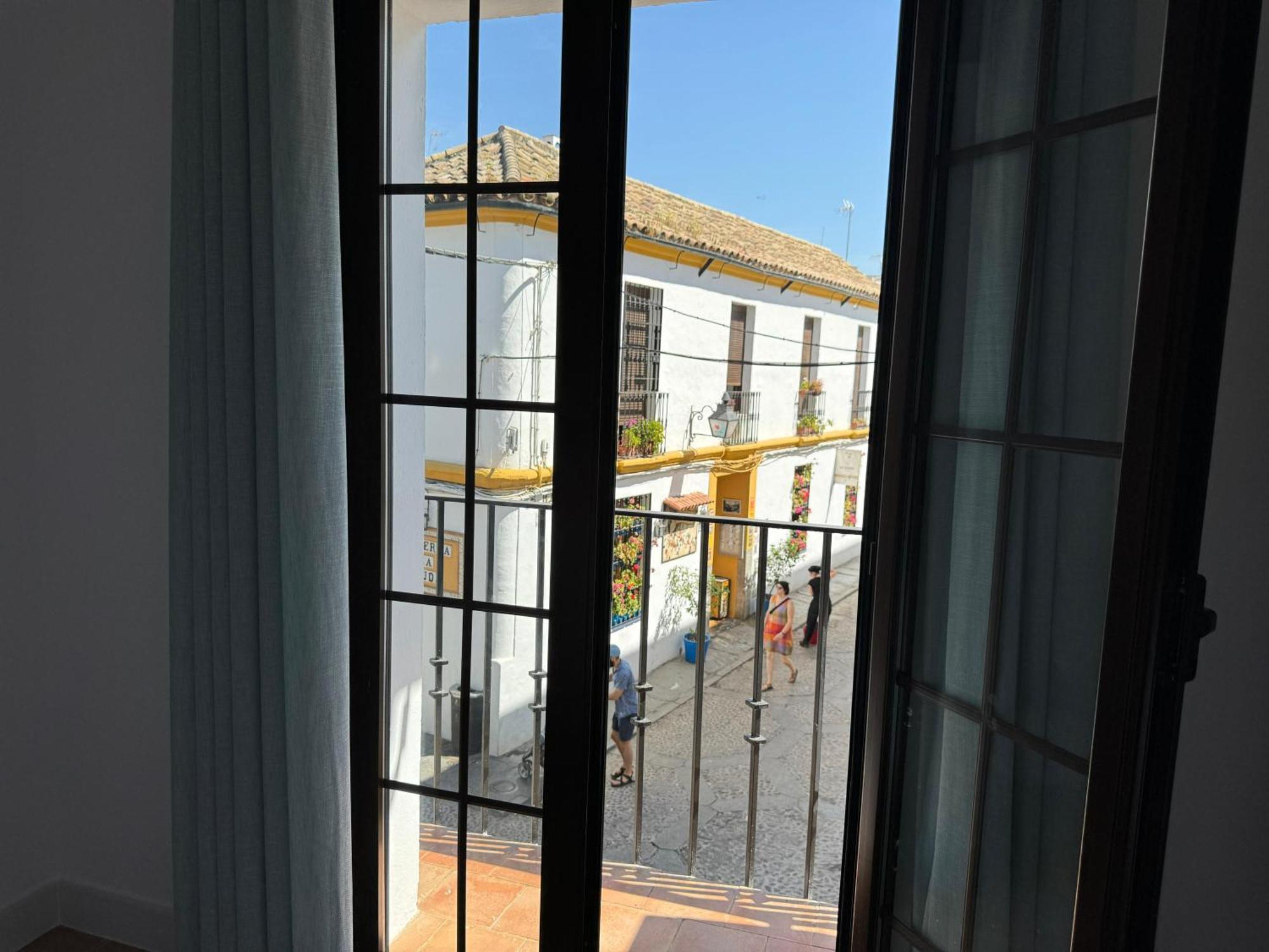 Balcon De Los Patios Con Parking Córdoba Eksteriør bilde